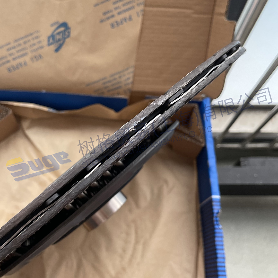 TRAXON离合器片1878 009 462- (4)