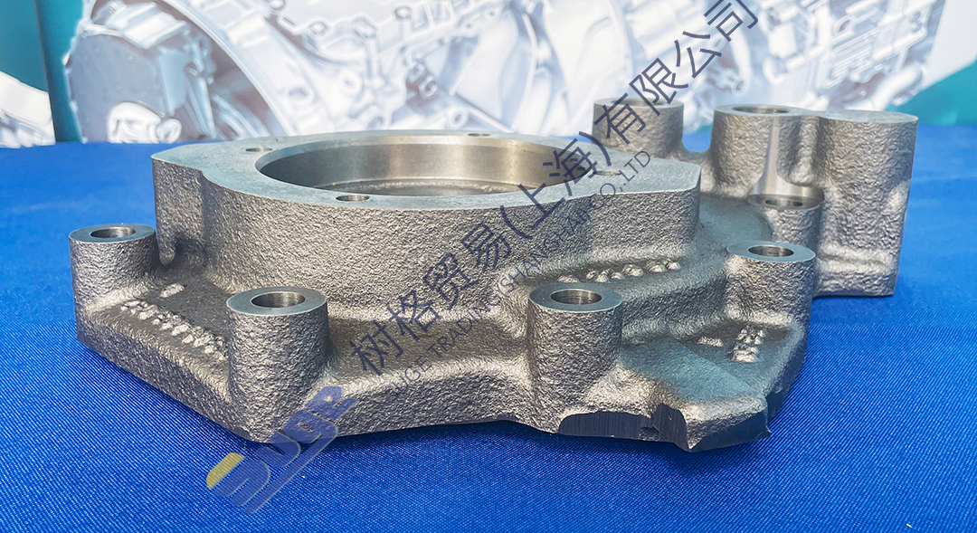 5840 303 052油泵支架1