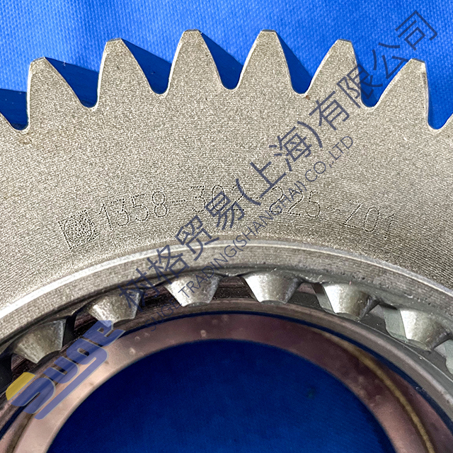 ZF TRAXON AMT 12TX2420TO transmission input shaft 1358 302 225