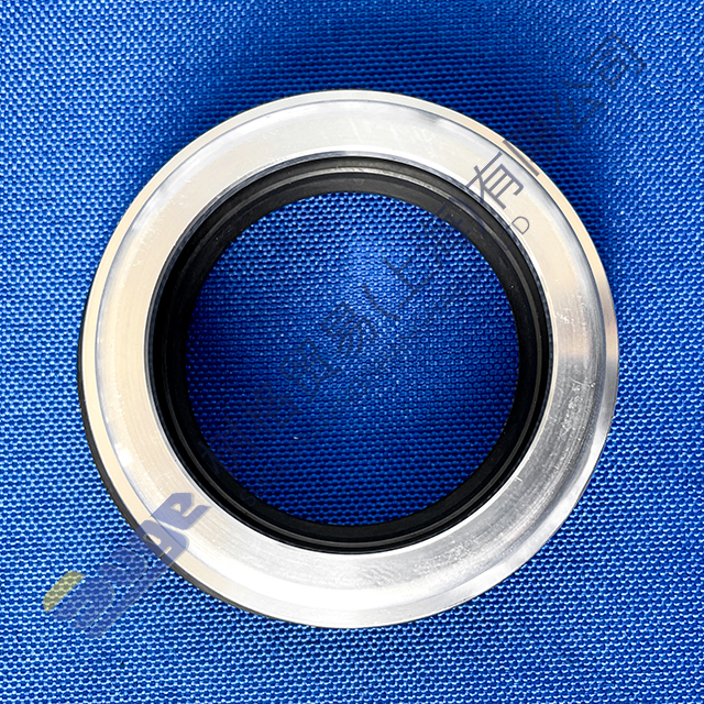 ZF TRAXON HG piston assembly-big 1358 206 024