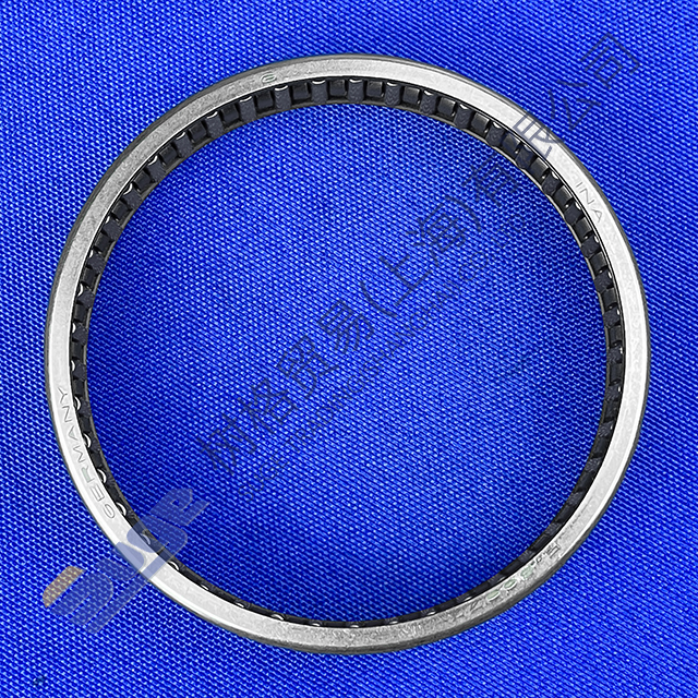 ZF 4WG200 transmission Bearing 0735 298 027