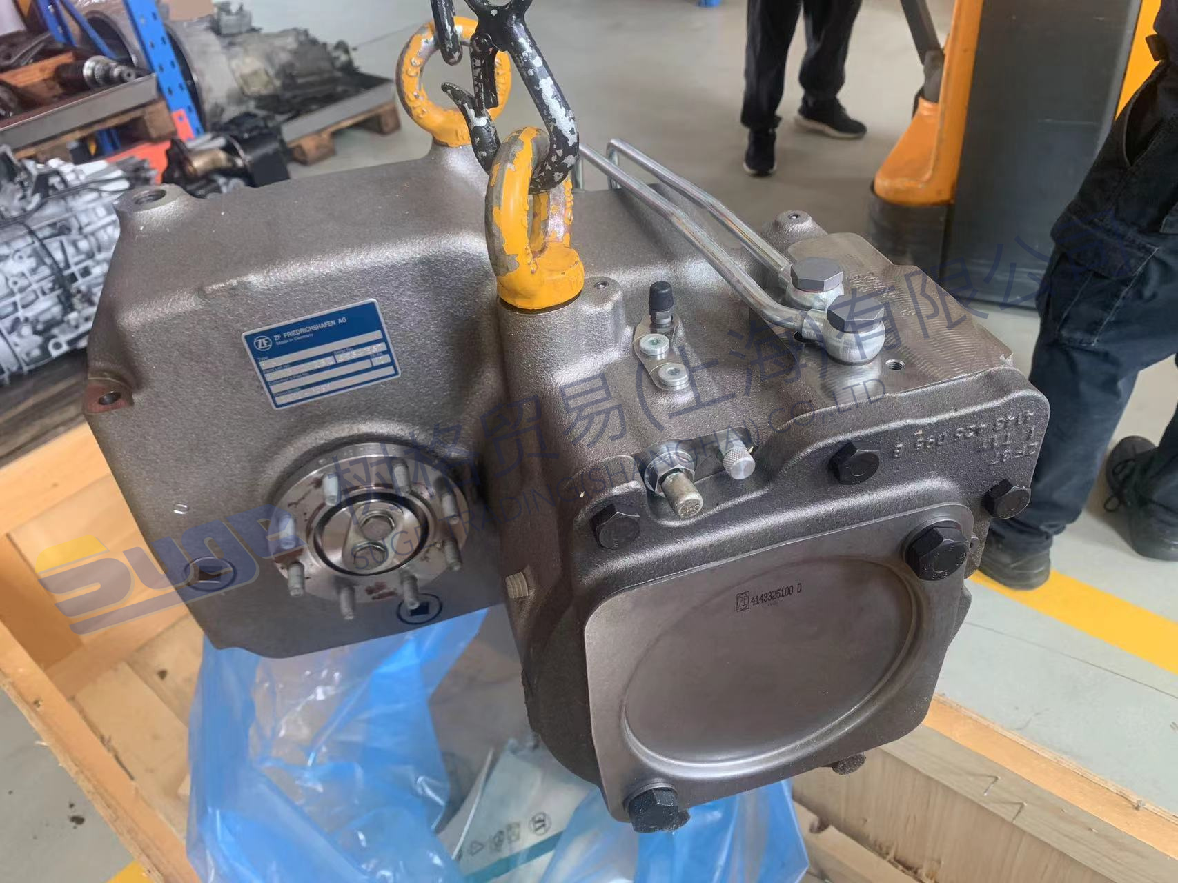 ZF Brand New 2HL 270 Series Powershift Transmission Assembly