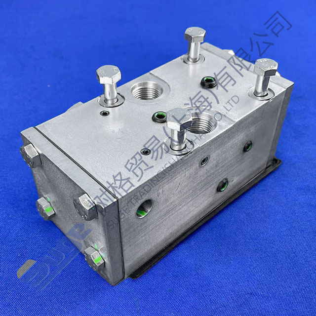 ZF Valve Block 3207 108 021