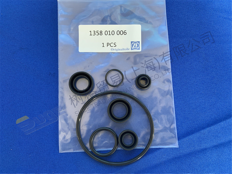 ZF TRAXON Automatic Transmission Parts sealing kit 1358 010 006