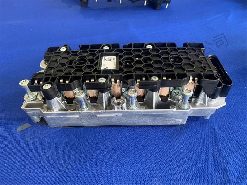 ZF TRAXON Automatic Transmission Parts VALVE BLOCK 0501 330 550