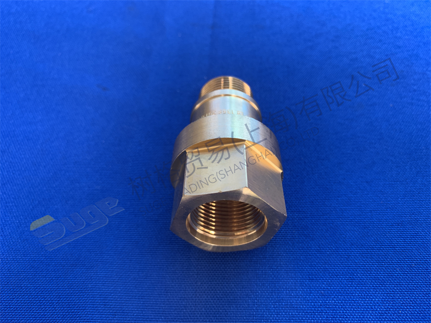 ZF TRAXON Automatic Transmission Parts CONNECTING SOCKET 1358 301 097