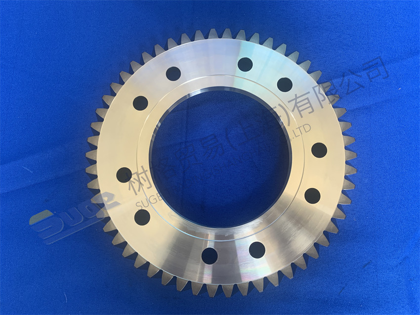 ZF TRAXON Automatic Transmission Parts HELICAL GEAER 6093 304 133