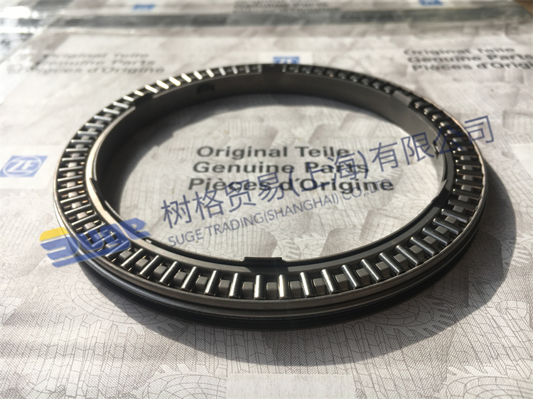 ZF ECOSPLIT4 transmission originar parts Axial needle cage of GP clutch body 0735 298 169