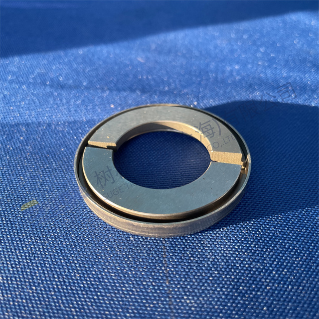 ZF TRAXON Automatic Transmission Parts SPLIT RING 1499 298 160