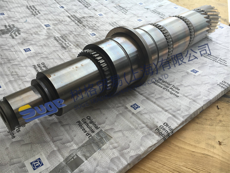 ZF ECOSPLIT4 gearbox parts MAIN SHAFT 1316 304 132