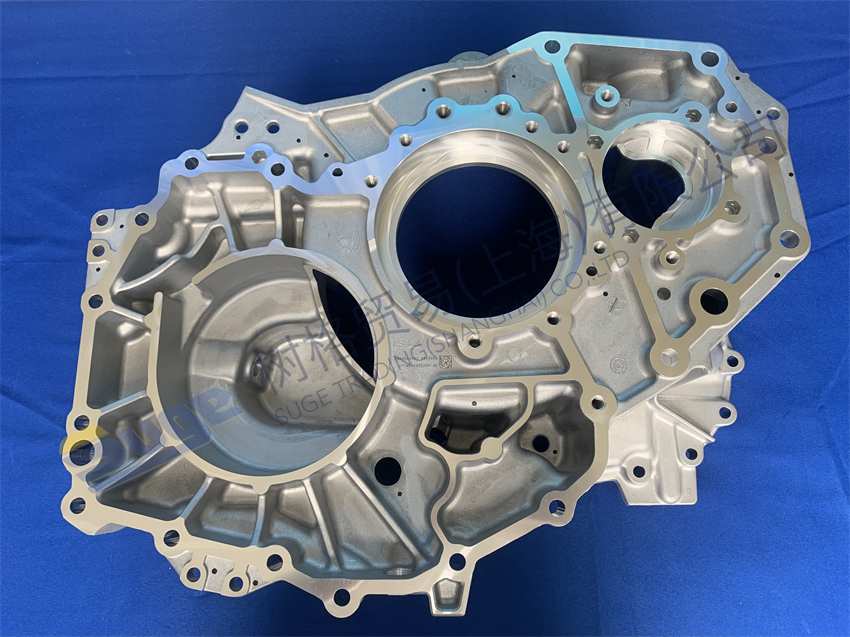 ZF TRAXON Automatic Transmission Parts REAR HOUSING-WITH INTARDER 6093 201 059