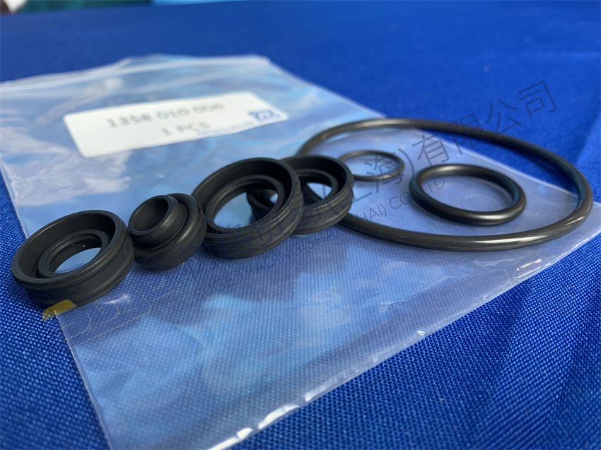 ZF TRAXON Automatic Transmission Parts sealing kit 1358 010 006