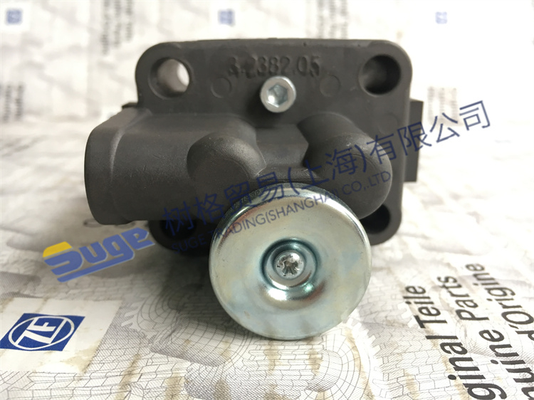 ZF ECOSPLIT4 gearbox parts GP VALVE 6038 202 043