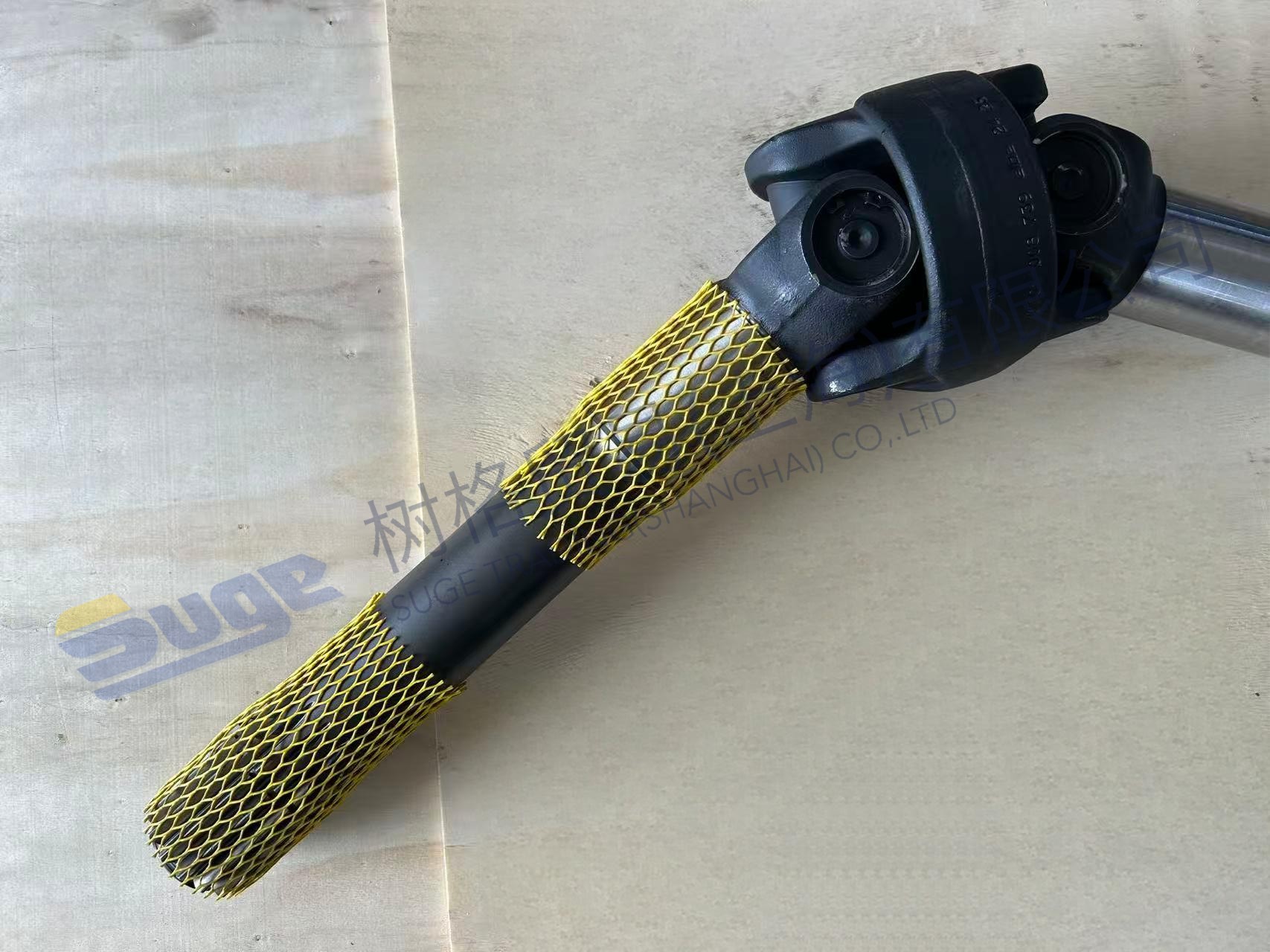 ZF UNIVERSAL SHAFT 0501 008 739