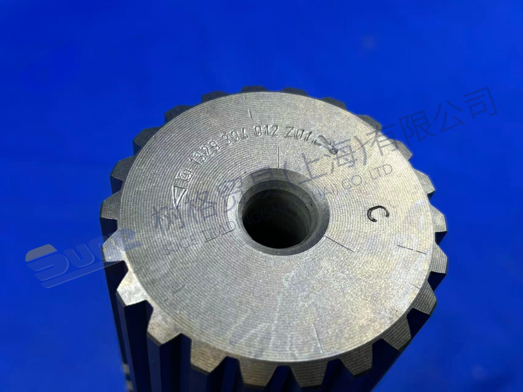 ZF MAIN SHAFT 1329 304 012