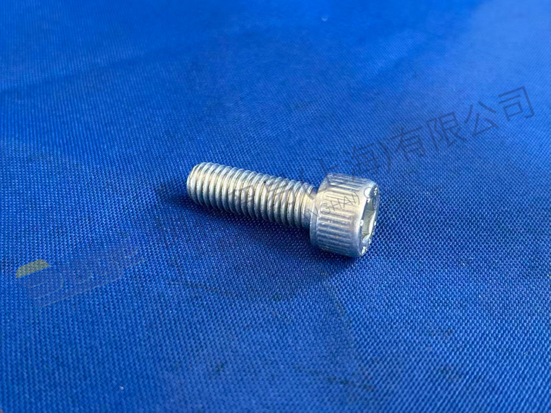 ZF CAP SCREW 0636 100 573