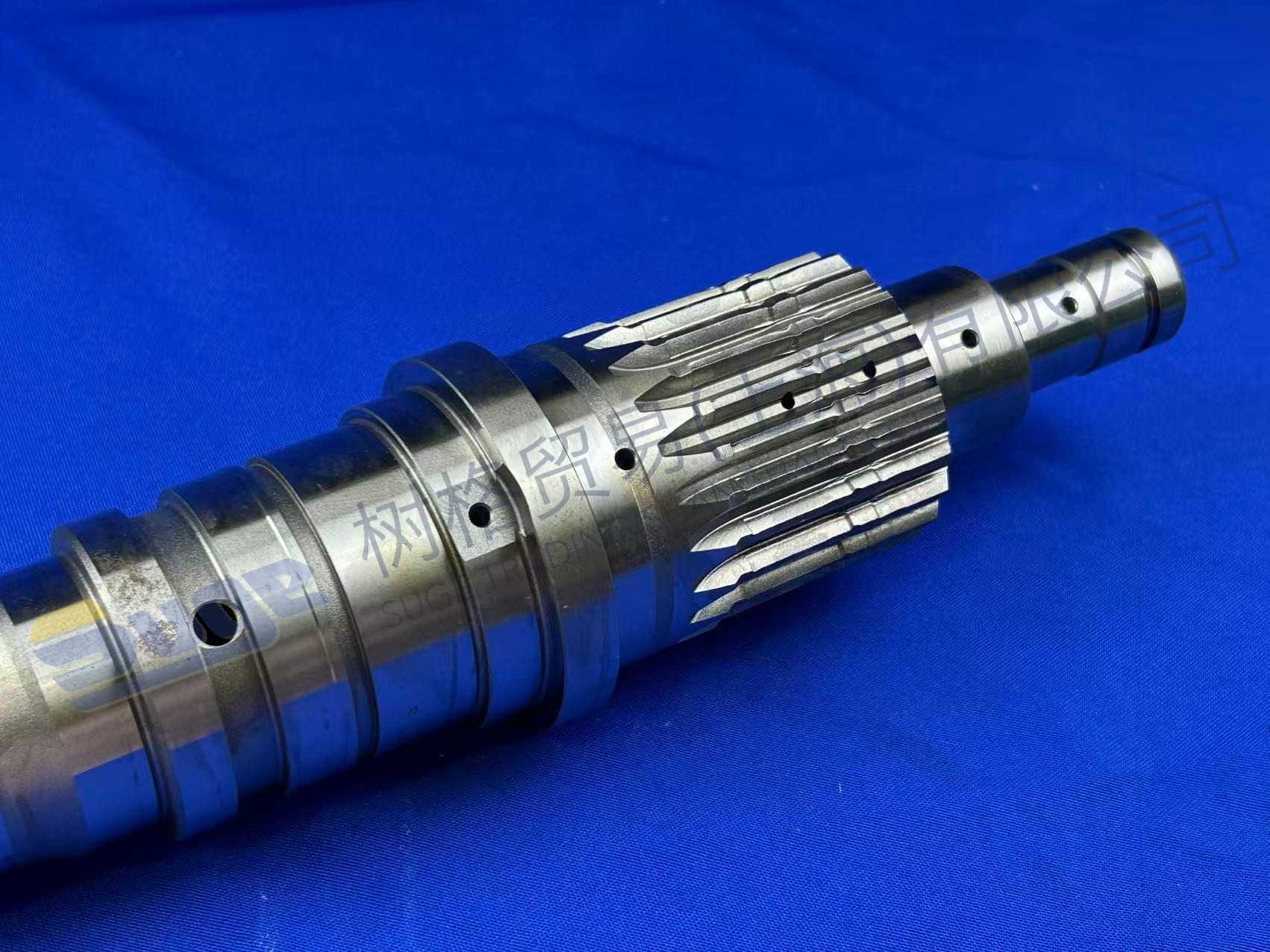 ZF INPUT SHAFT 1370 302 417