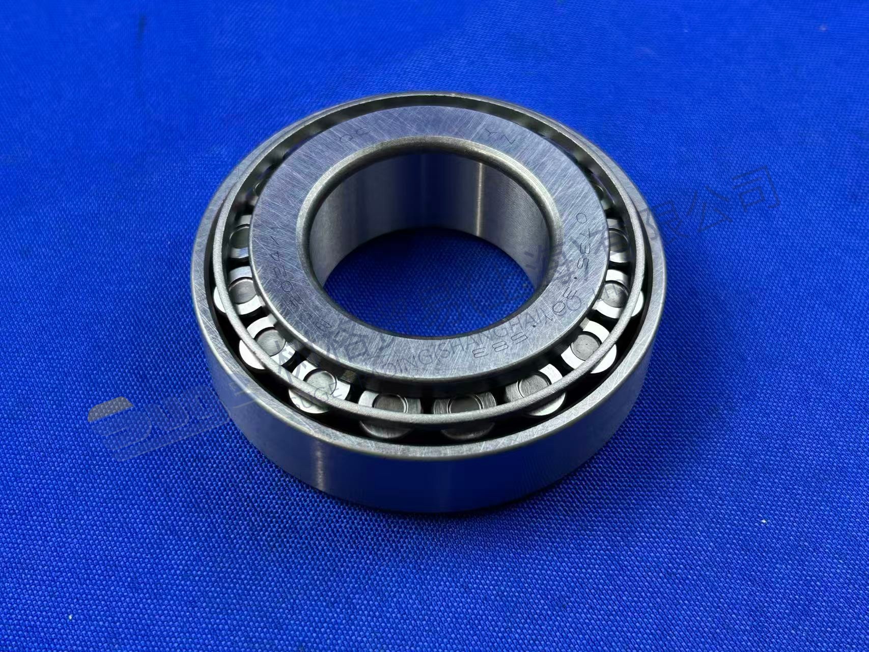 ZF TAPERED ROLLER BEARING 0750 117 618