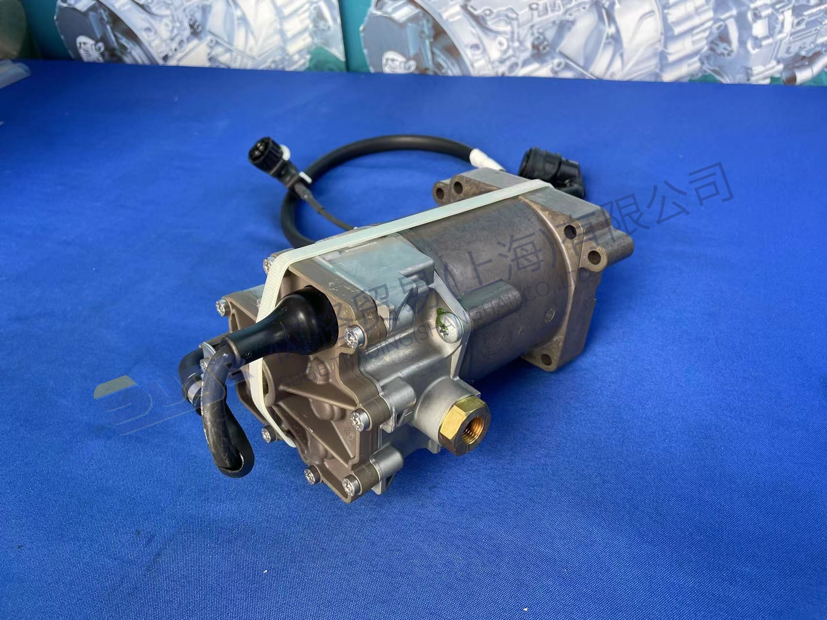 ZF CLUTCH ACTUATOR 1328 298 010