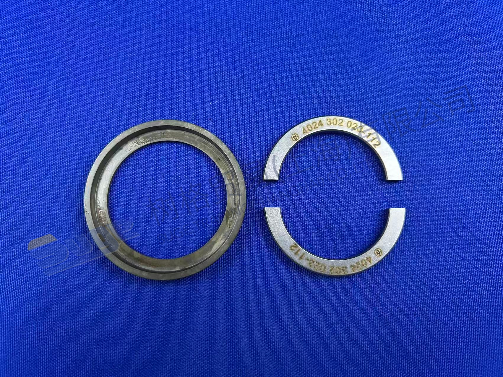 ZF SPLIT RING 1499 298 176
