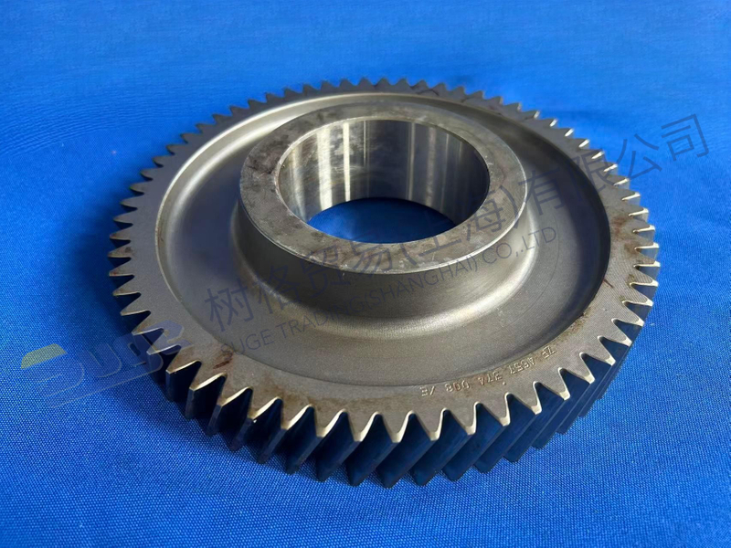 ZF GEAR 4657 374 008